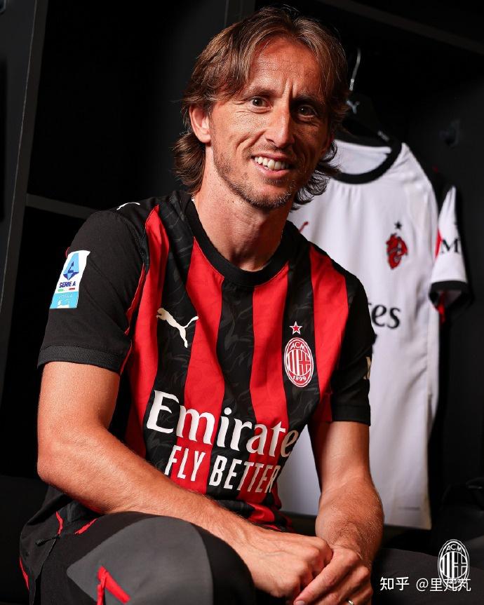 加拉塔萨雷0-1圣吉罗斯联合，普罗米斯-戴维制胜，云亚伊染红