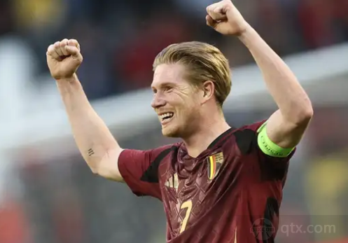 NBA官宣：76人违规罚款10万美元 恩比德赛前状态缺席却登场