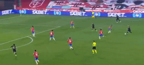 米体：米兰双雄均有意铃木彩艳，帕尔马要价2000万欧